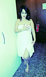 Etkileyici Üniversiteli Escort Kızın Bütün Detailsi