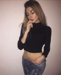 Saatlik Escort'ta çılgınlar gibi eğleneceğiniz bağımlılık yaratan eskort: Selin