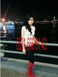 Üniversiteli Escort Rüya: Öğrenci ve Çekici Hatun